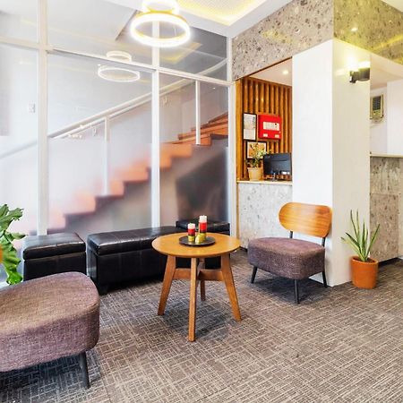 Tely'S Bed & Breakfast Iloilo Powered By Cocotel Eksteriør billede