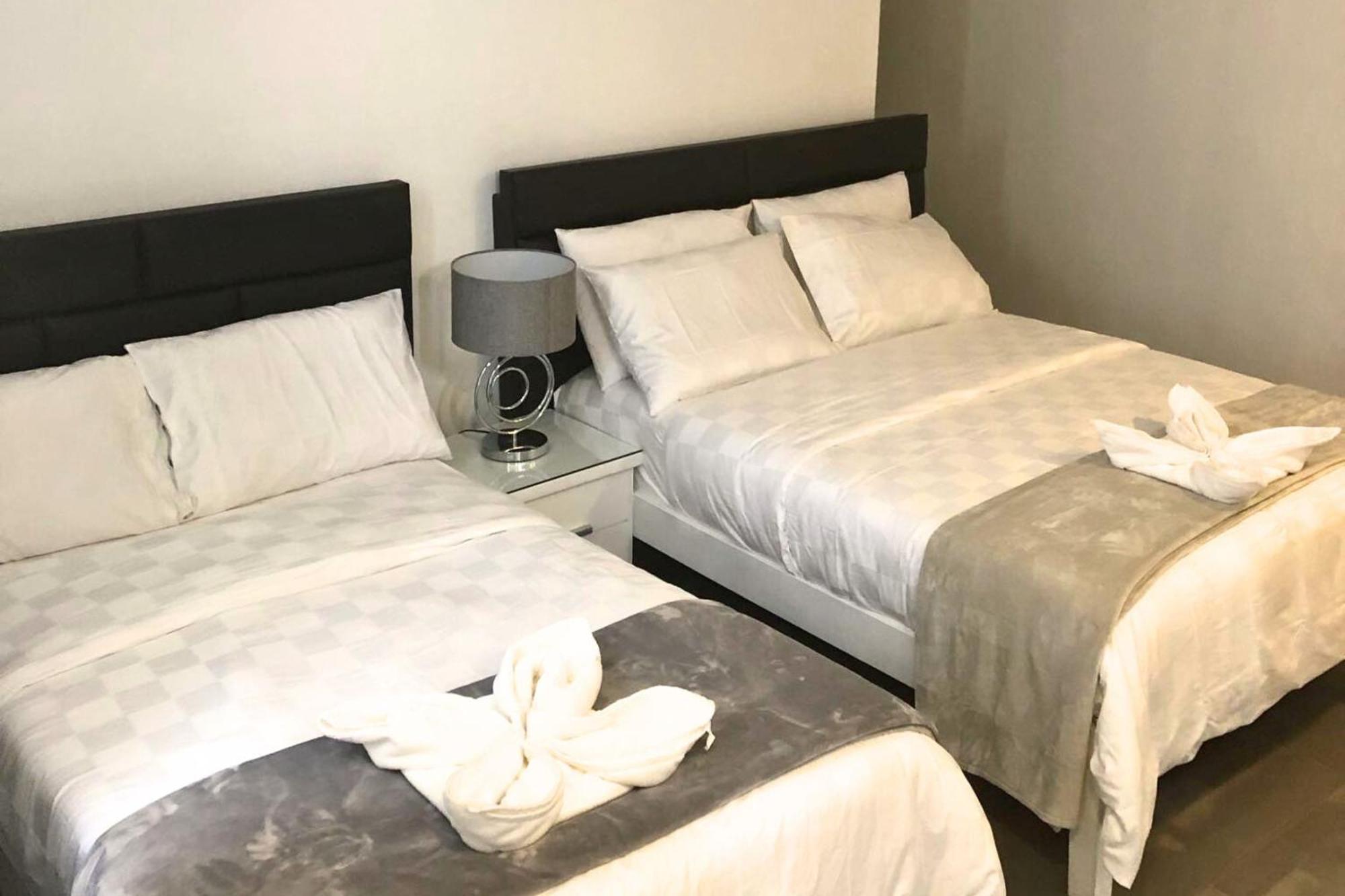 Tely'S Bed & Breakfast Iloilo Powered By Cocotel Eksteriør billede